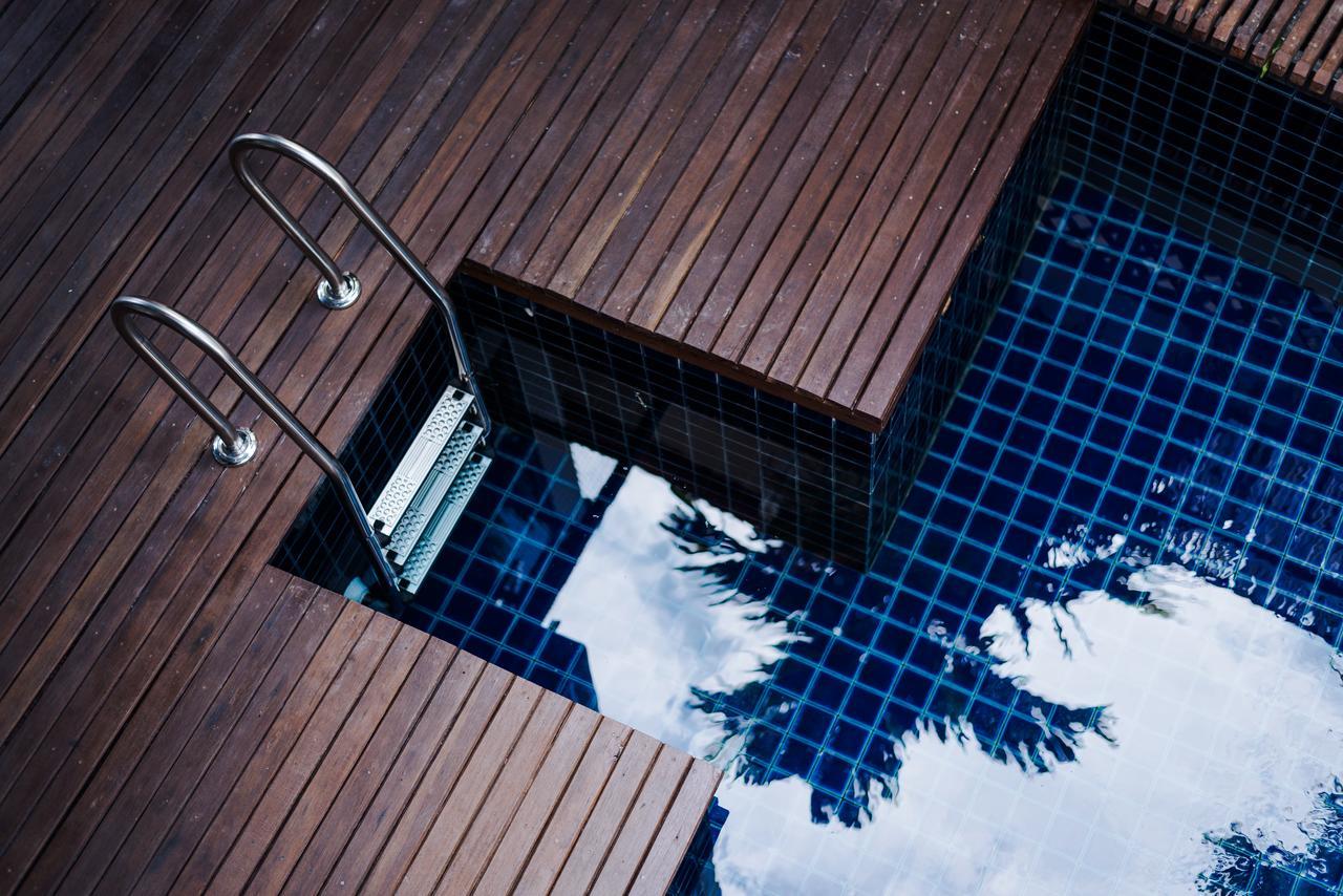 33 Poshtel (Adults Only) Hotel Чиангмай Екстериор снимка