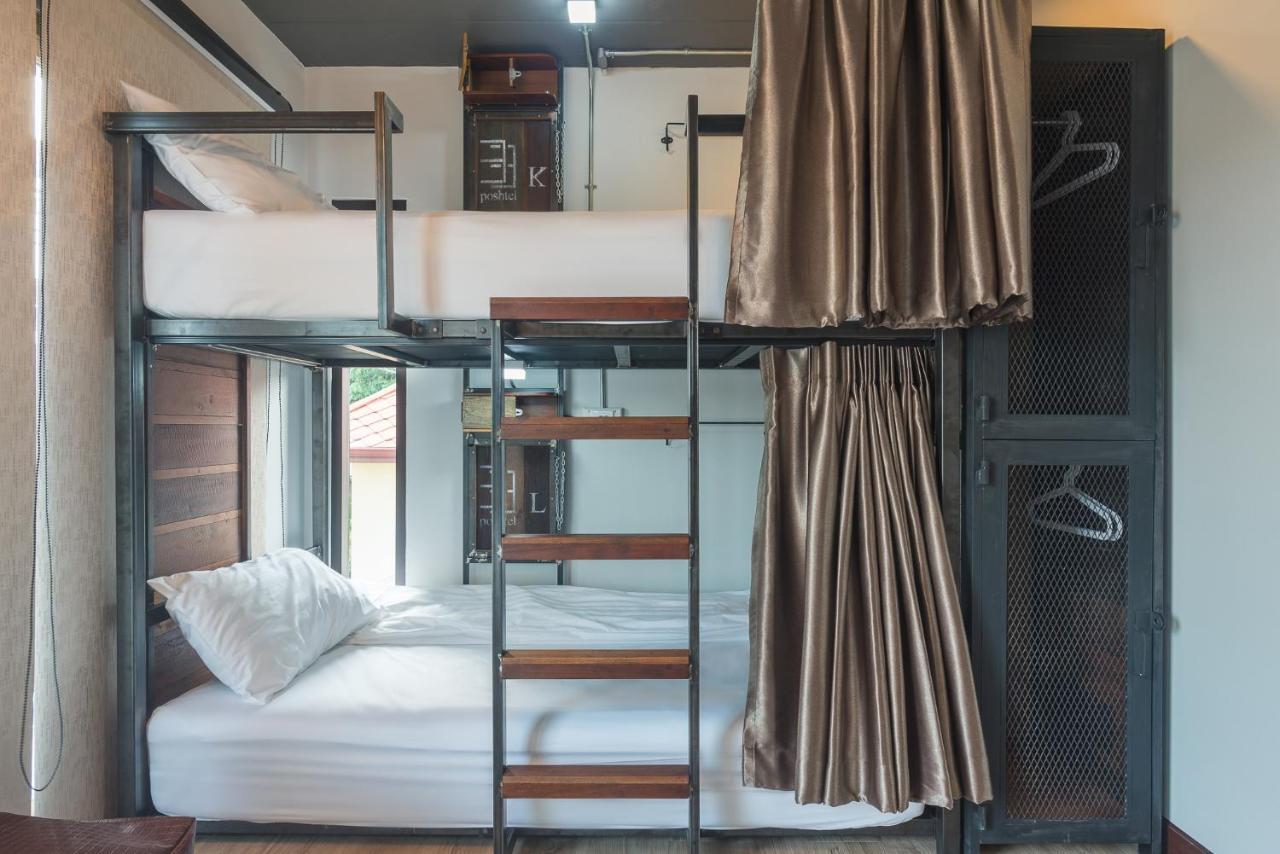 33 Poshtel (Adults Only) Hotel Чиангмай Екстериор снимка