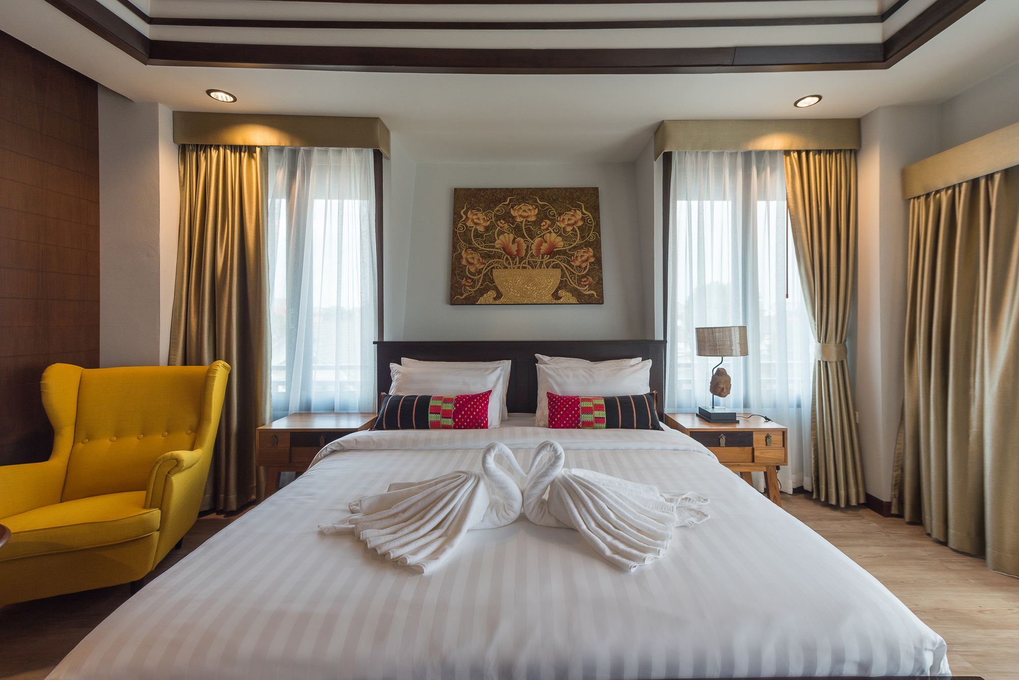 33 Poshtel (Adults Only) Hotel Чиангмай Екстериор снимка